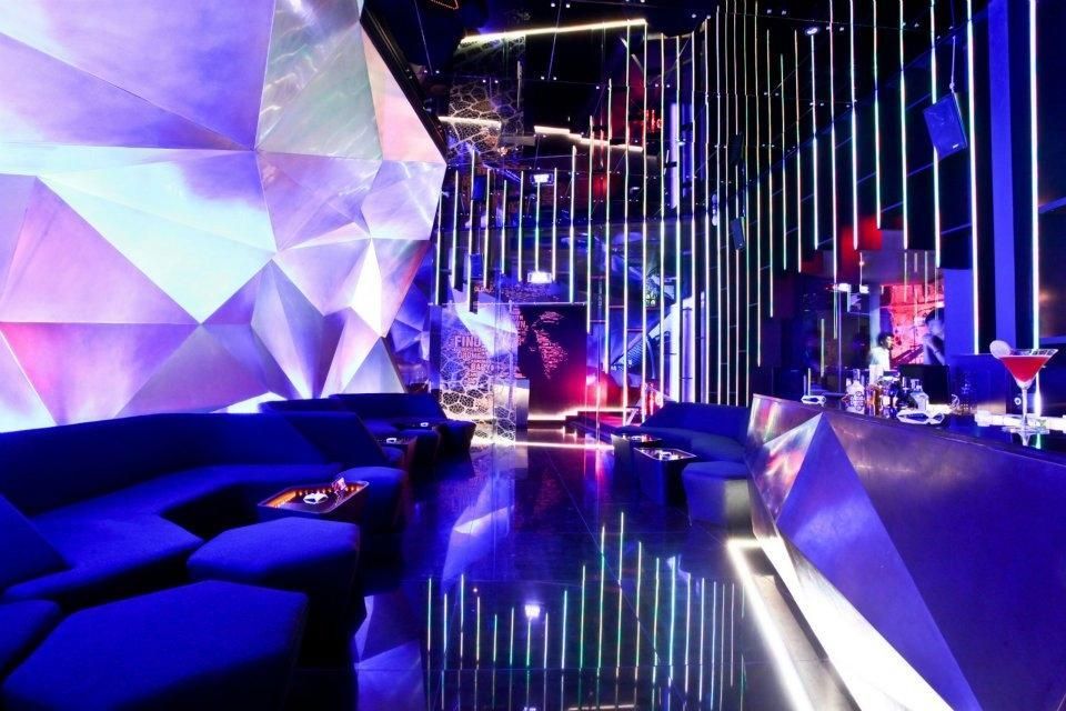 bar_dj_07